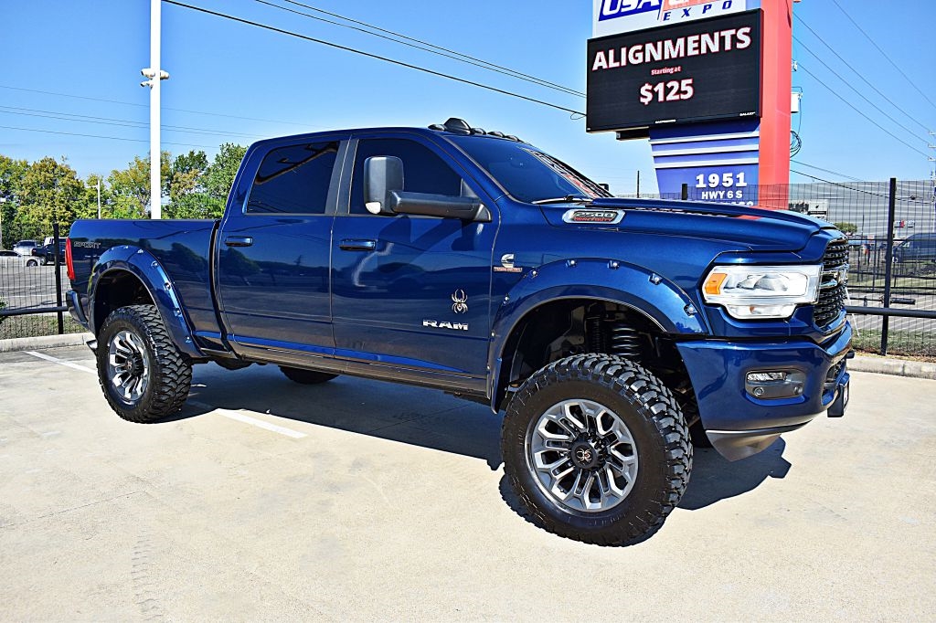RAM 2500 Tradesman Crew Cab SWB 4WD 2022