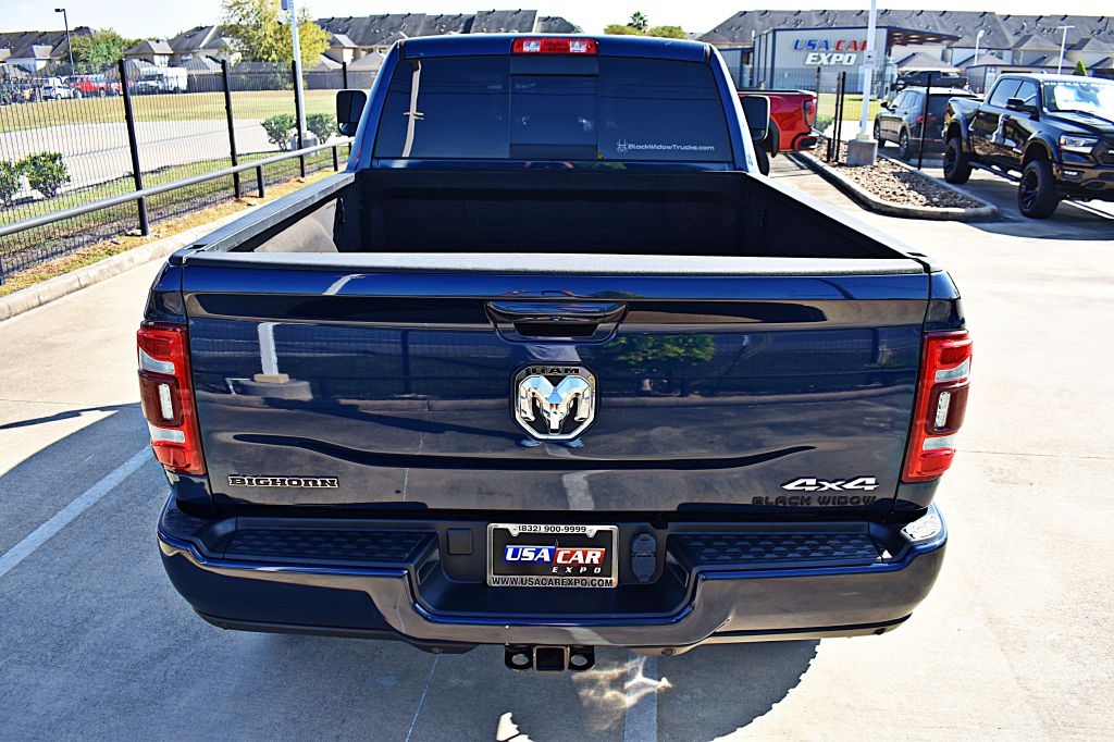 RAM 2500 Tradesman Crew Cab SWB 4WD 2022