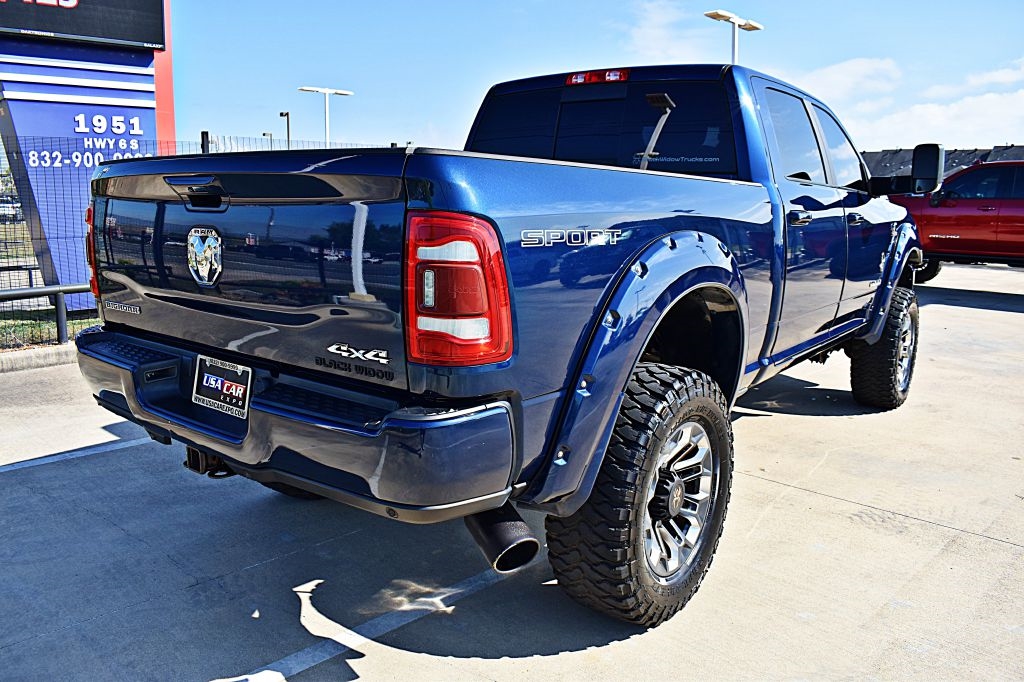RAM 2500 Tradesman Crew Cab SWB 4WD 2022