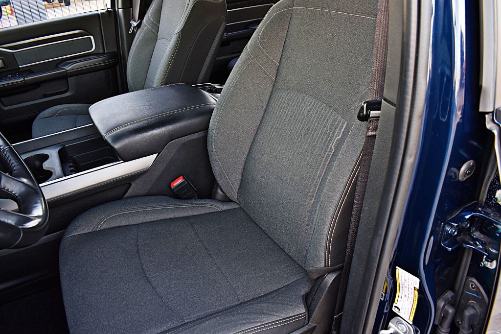 RAM 2500 Tradesman Crew Cab SWB 4WD 2022