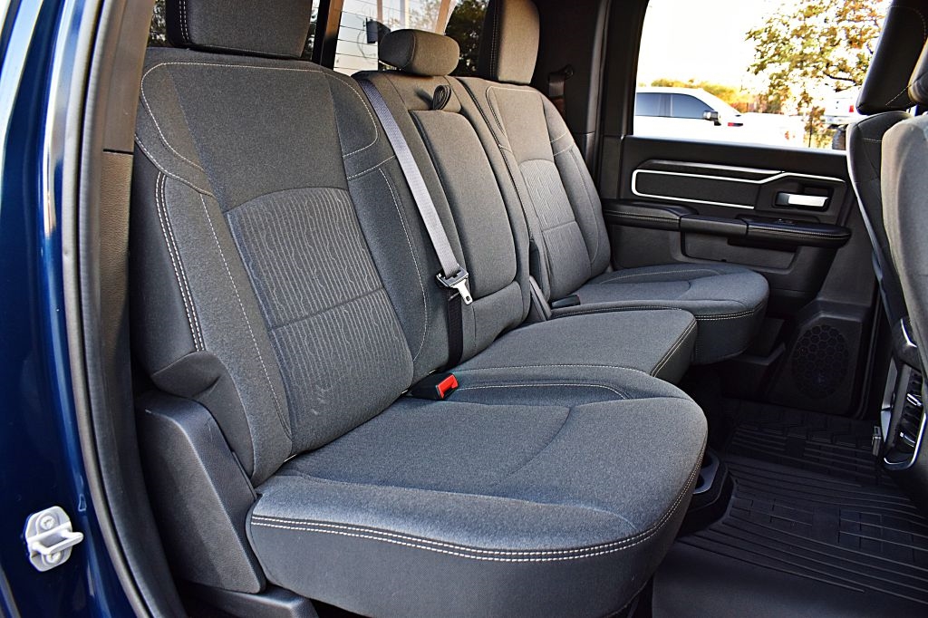 RAM 2500 Tradesman Crew Cab SWB 4WD 2022