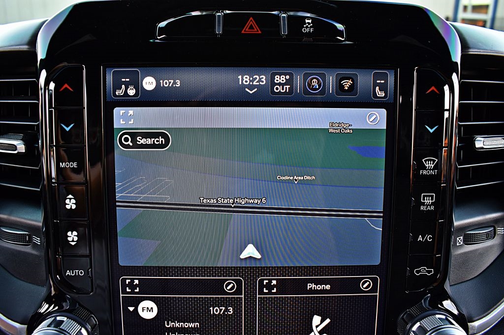 RAM 2500 Tradesman Crew Cab SWB 4WD 2022