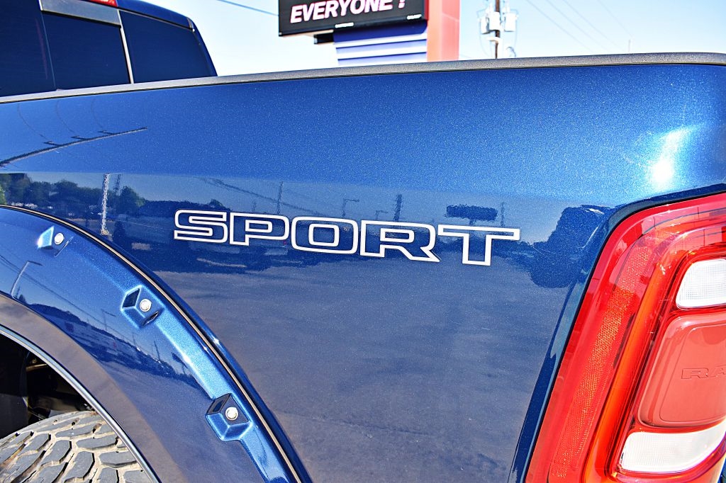 RAM 2500 Tradesman Crew Cab SWB 4WD 2022
