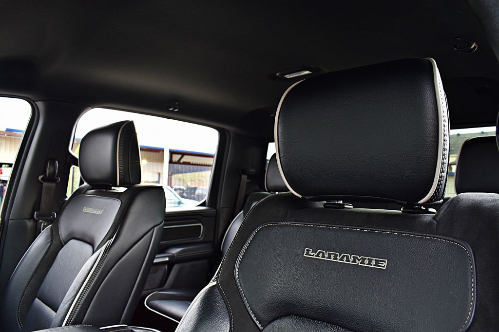 RAM 1500 Laramie Crew Cab SWB 4WD 2025