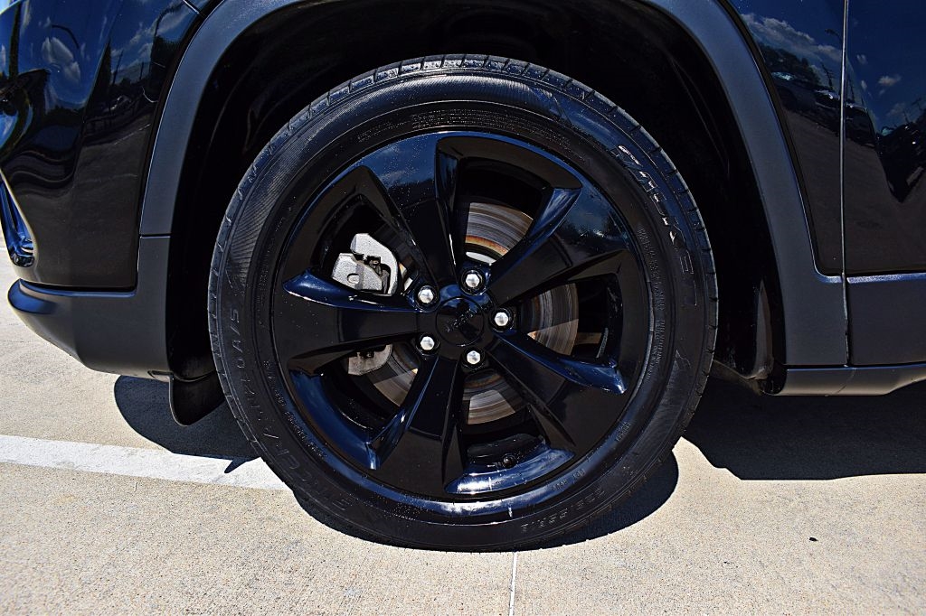 Jeep Cherokee Latitude Plus FWD 2019