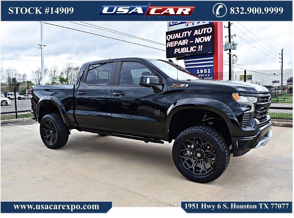 2023 Chevrolet Silverado 1500 RST Crew Cab 4WD