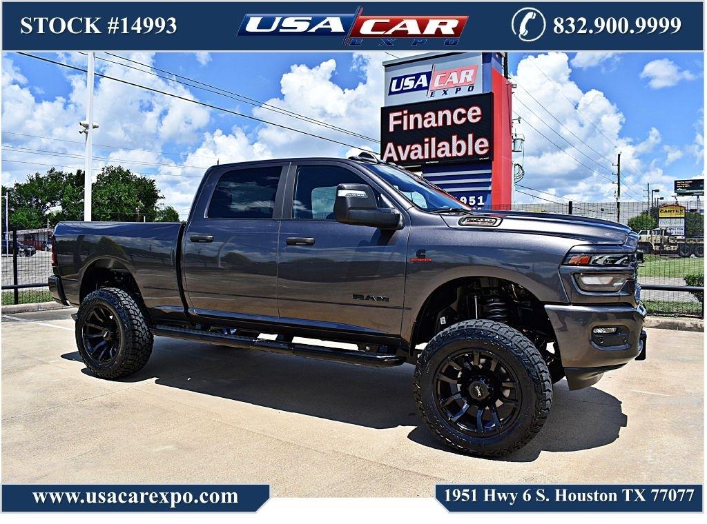 2026 RAM 2500 Big Horn Crew Cab 4WD