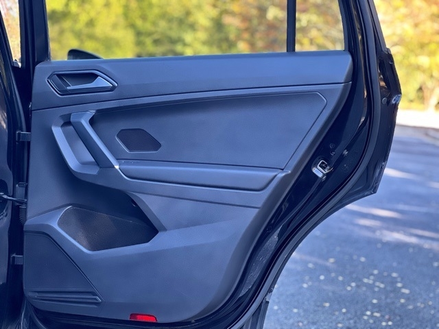 Volkswagen Tiguan 2.0T SEL 4MOTION 2018