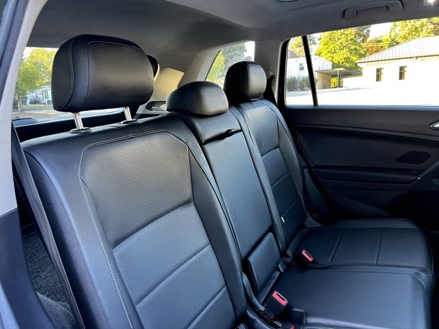Volkswagen Tiguan 2.0T SEL 4MOTION 2018
