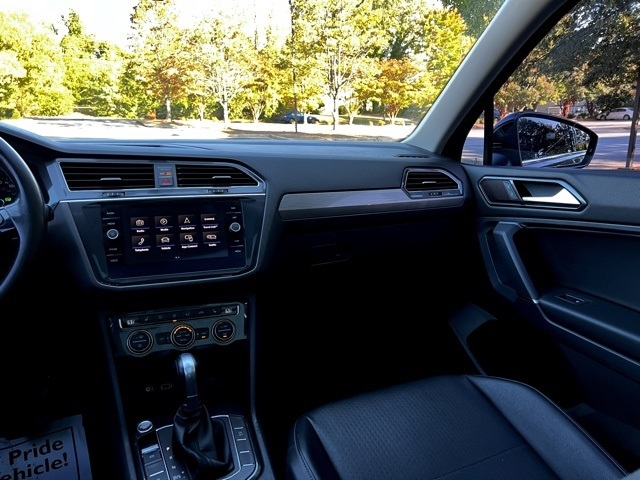 Volkswagen Tiguan 2.0T SEL 4MOTION 2018