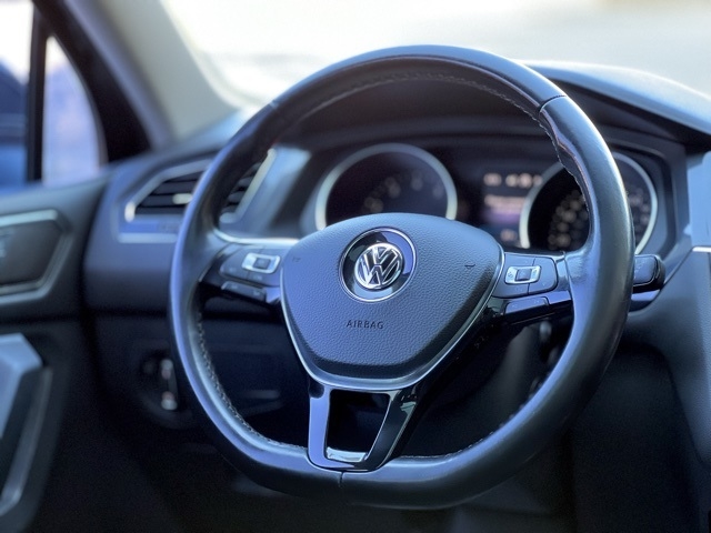 Volkswagen Tiguan 2.0T SEL 4MOTION 2018
