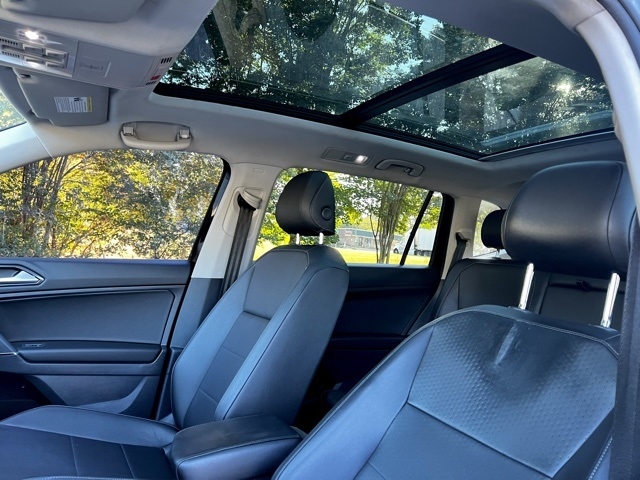 Volkswagen Tiguan 2.0T SEL 4MOTION 2018