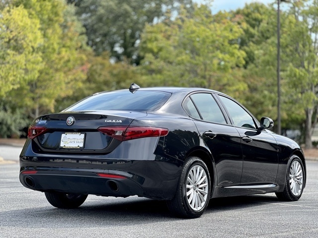 2022 Alfa Romeo Giulia SPRINT photo 6