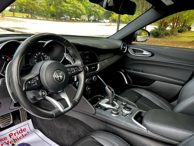 2022 Alfa Romeo Giulia SPRINT photo 13