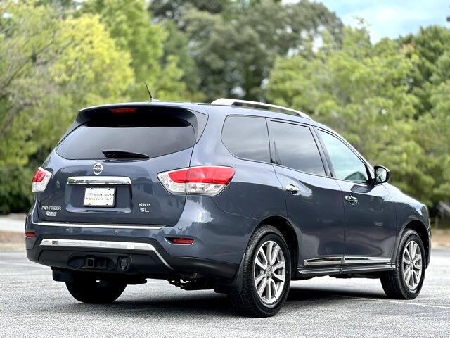 2014 Nissan Pathfinder SL photo 7