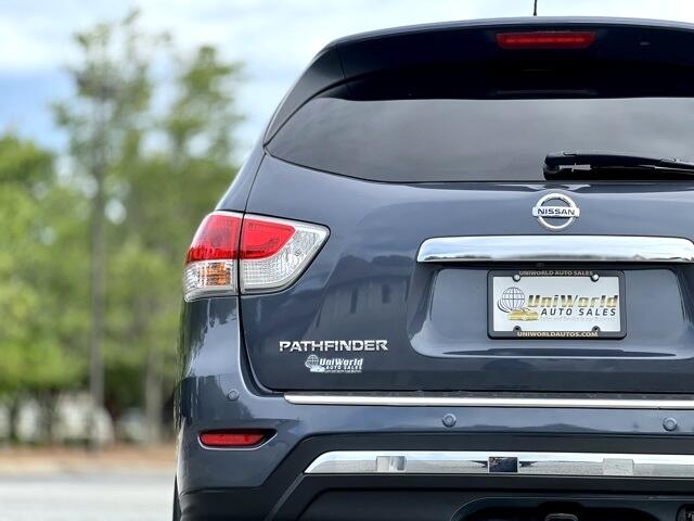 2014 Nissan Pathfinder SL photo 9