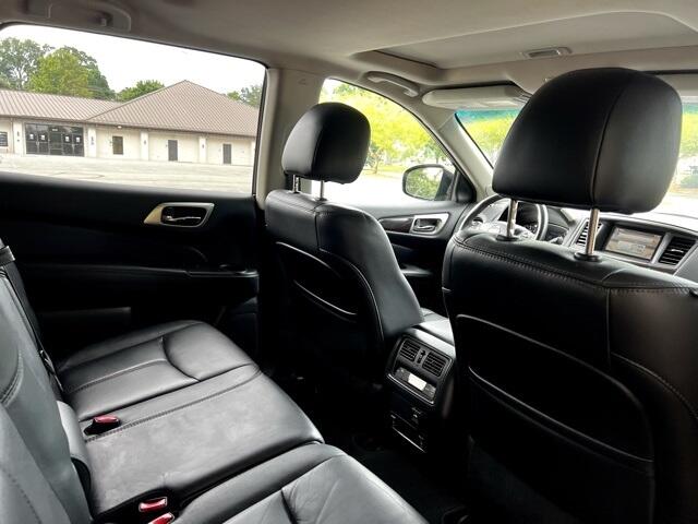 2014 Nissan Pathfinder SL photo 20