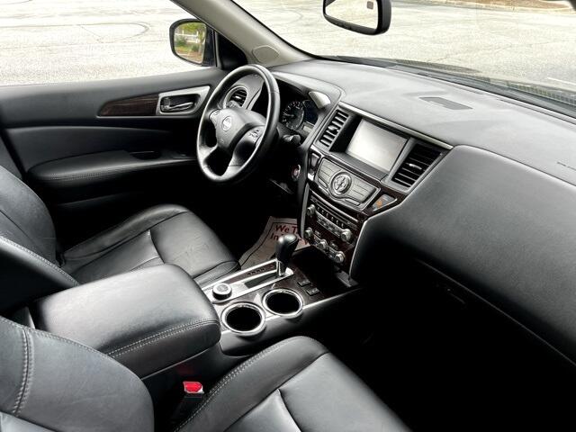 2014 Nissan Pathfinder SL photo 23