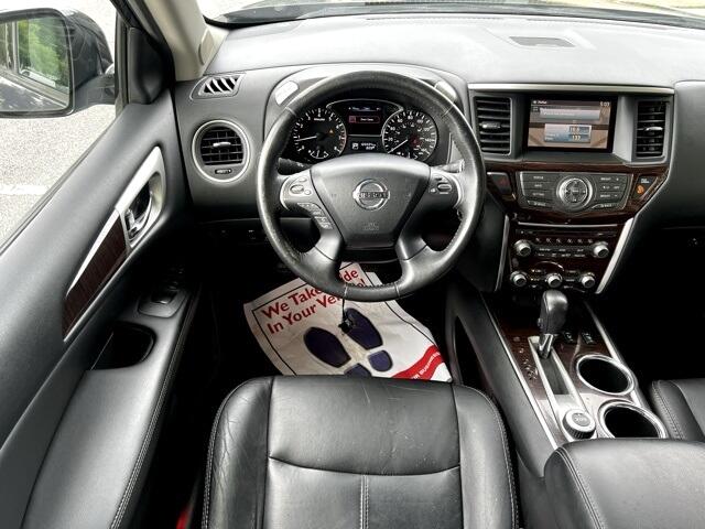 2014 Nissan Pathfinder SL photo 32