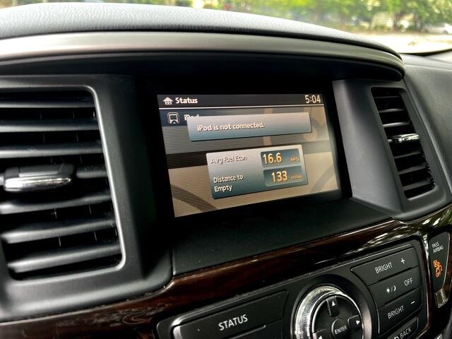 2014 Nissan Pathfinder SL photo 40