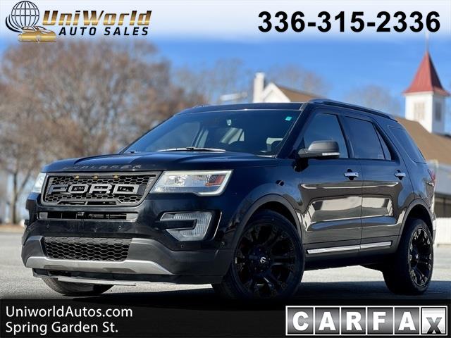 2017 Ford Explorer Platinum's photo
