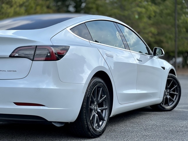 2018 Tesla Model 3 Long Range photo 8