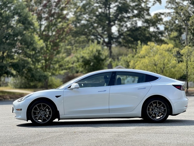 2018 Tesla Model 3 Long Range photo 12