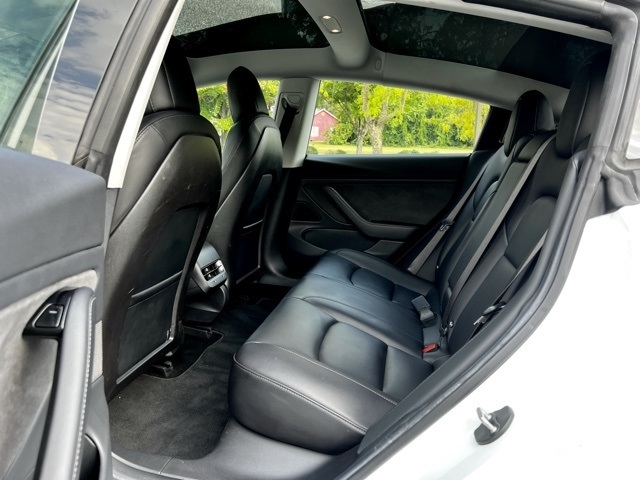 2018 Tesla Model 3 Long Range photo 20