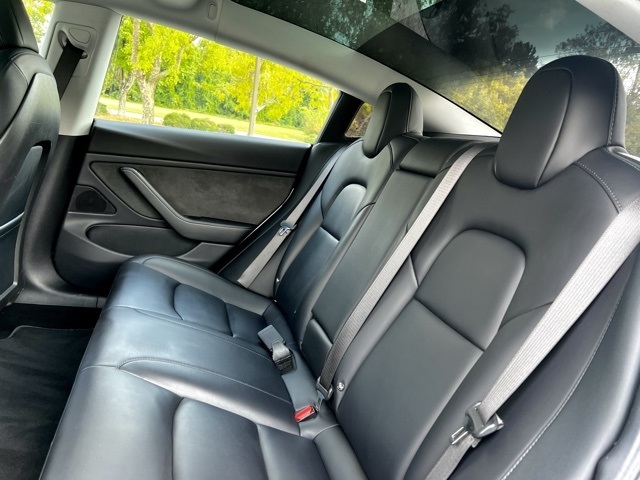 2018 Tesla Model 3 Long Range photo 21