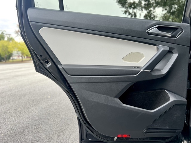 Volkswagen Tiguan 2.0T SEL FWD 2018