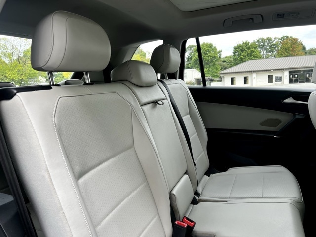 Volkswagen Tiguan 2.0T SEL FWD 2018