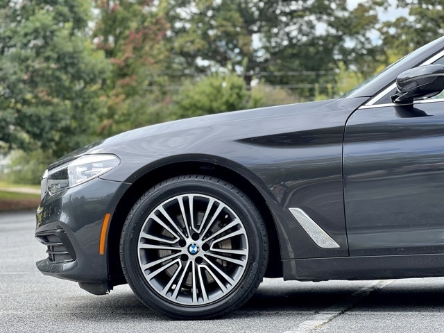 BMW 5 Series 530i xDrive Sedan 2019