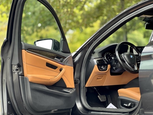 BMW 5 Series 530i xDrive Sedan 2019