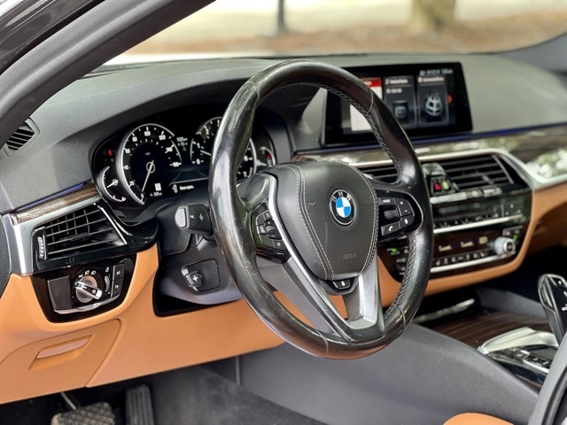 BMW 5 Series 530i xDrive Sedan 2019