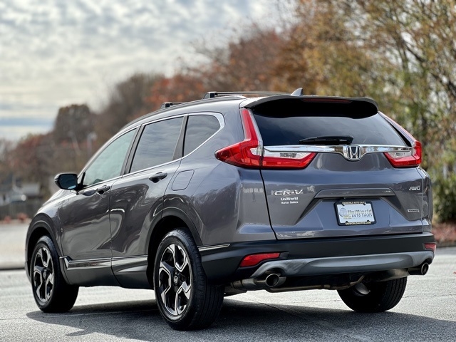 2017 Honda CR-V Touring photo 4