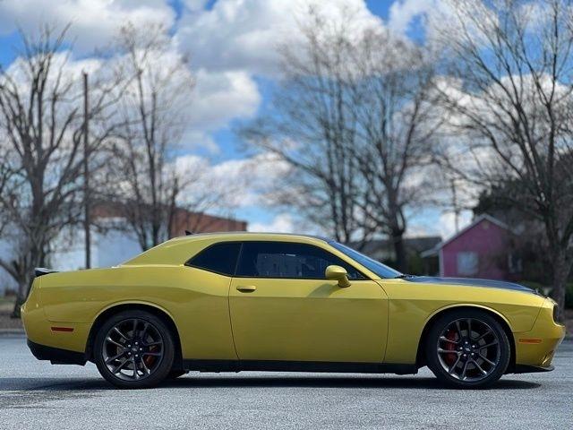 Dodge Challenger R/T RWD 2021