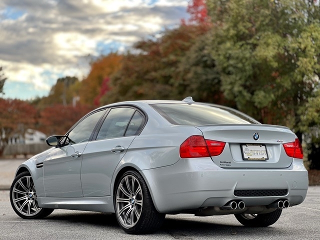 BMW M3 4dr Sdn 2011