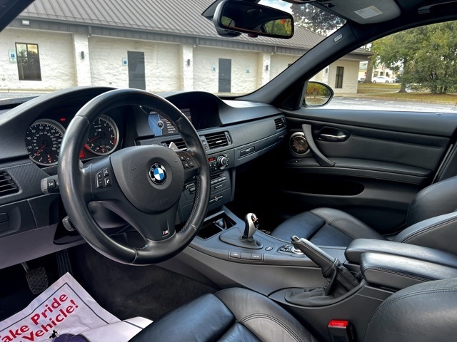BMW M3 4dr Sdn 2011