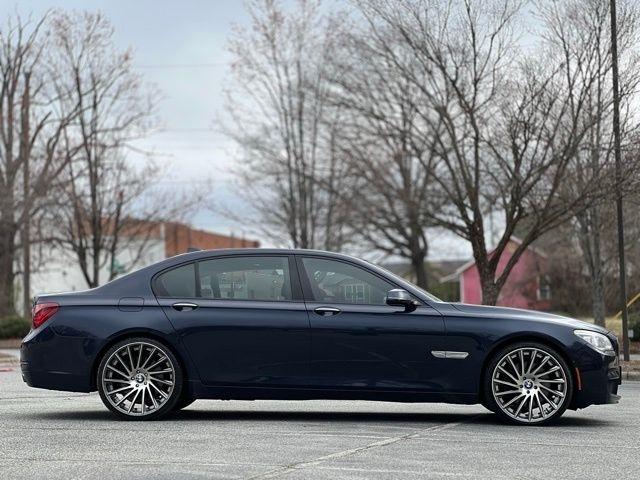 BMW 7 Series 4dr Sdn 750Li xDrive AWD 2014