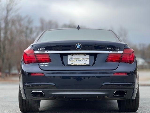 BMW 7 Series 4dr Sdn 750Li xDrive AWD 2014