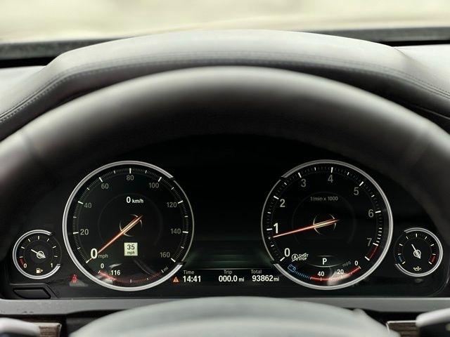 BMW 7 Series 4dr Sdn 750Li xDrive AWD 2014