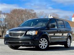2013 Chrysler Town & Country 