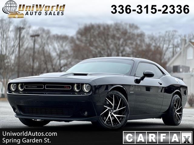 2018 Dodge Challenger R/T's photo