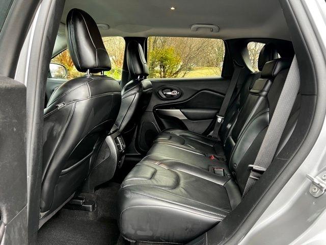 Jeep Cherokee Limited FWD 2019