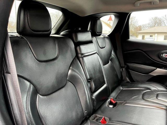 Jeep Cherokee Limited FWD 2019