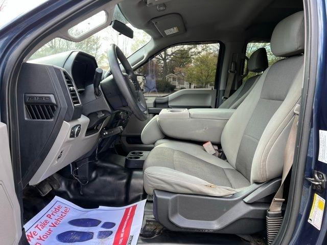 Ford F-150 4WD SuperCrew 145" XL 2016
