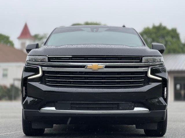 Chevrolet Suburban 4WD 4dr LT 2021