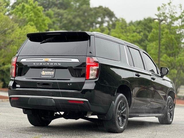 Chevrolet Suburban 4WD 4dr LT 2021