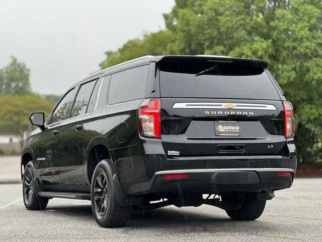 Chevrolet Suburban 4WD 4dr LT 2021