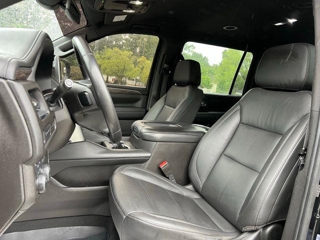 Chevrolet Suburban 4WD 4dr LT 2021